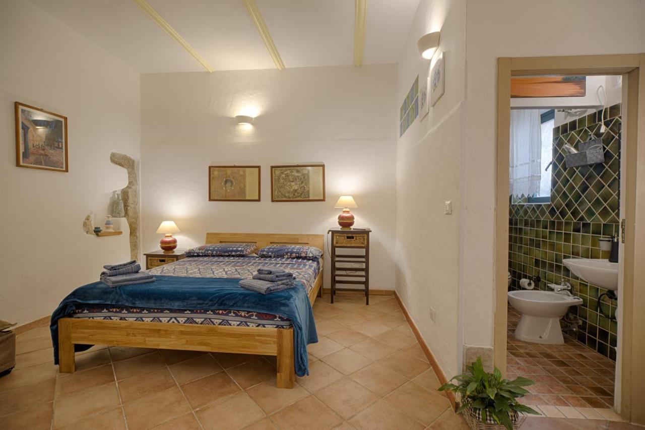La Casetta Al Centro Di Olbia Ngoại thất bức ảnh