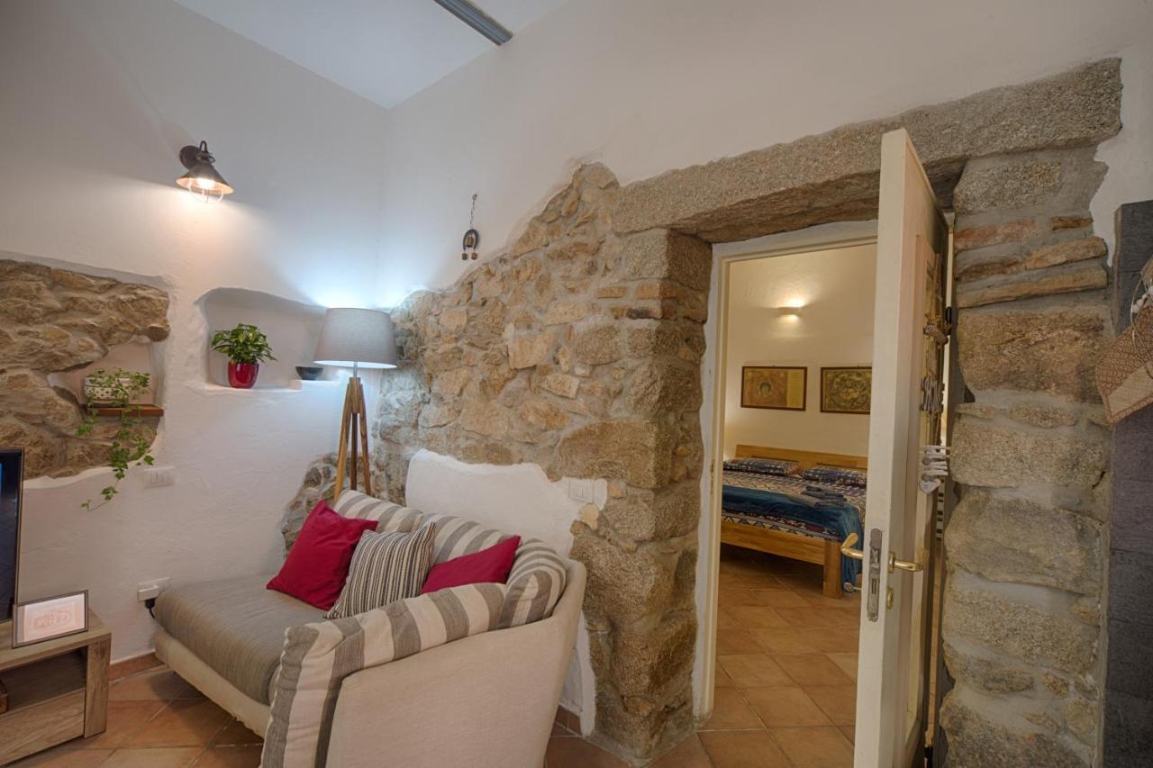 La Casetta Al Centro Di Olbia Ngoại thất bức ảnh